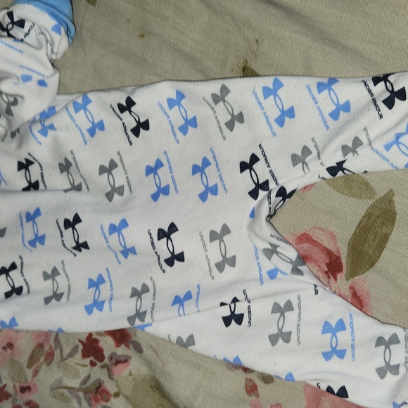 💥Bundle only💥 Baby Under Armour - Picture 7 of 7